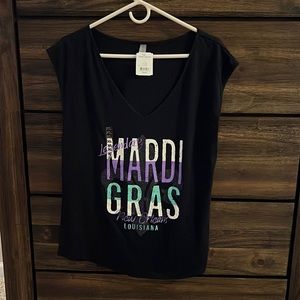 Black maradi gras tshirt